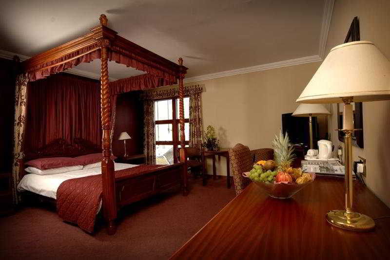 Dean Park Hotel كيركالدي المظهر الخارجي الصورة