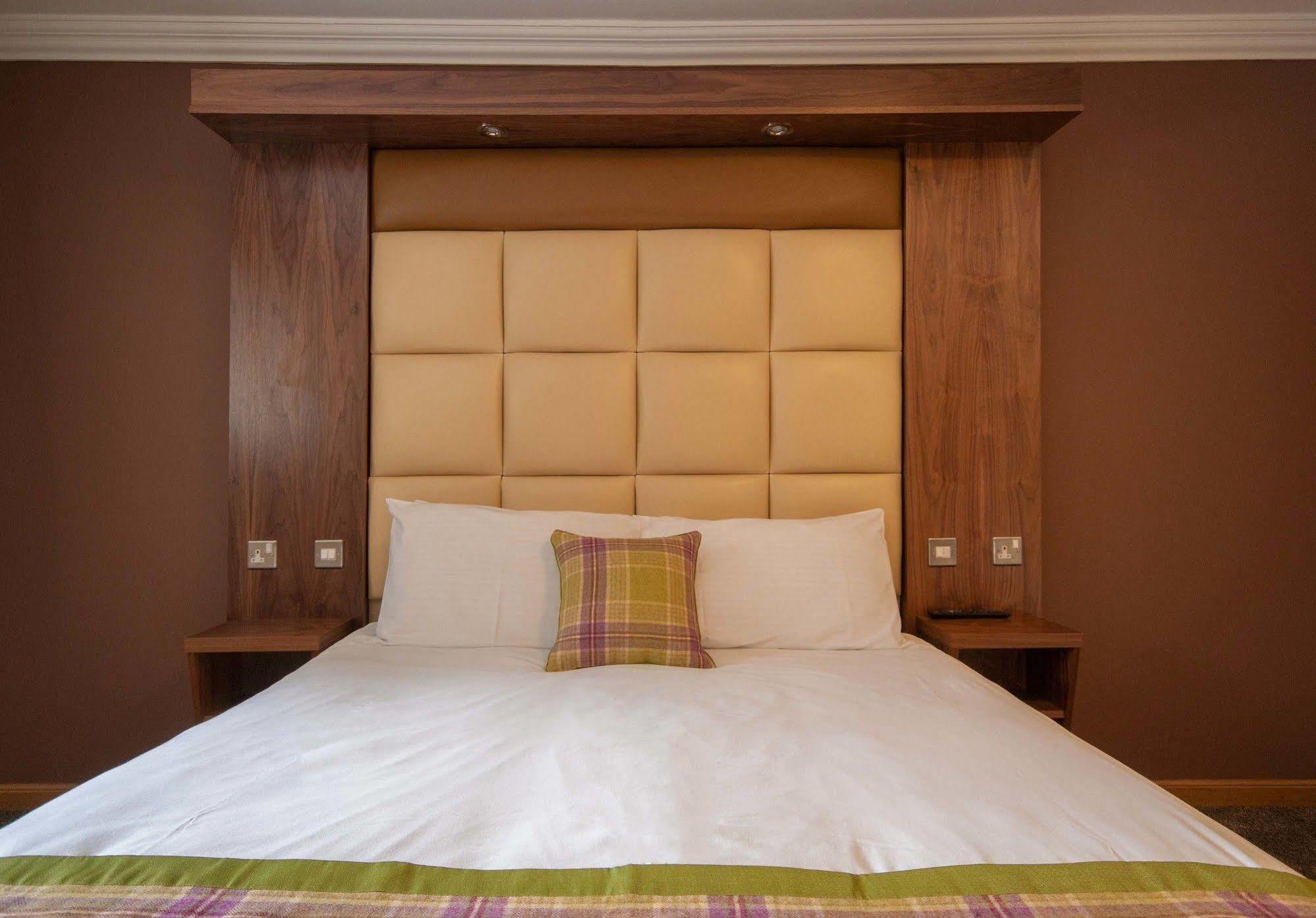 Dean Park Hotel كيركالدي المظهر الخارجي الصورة