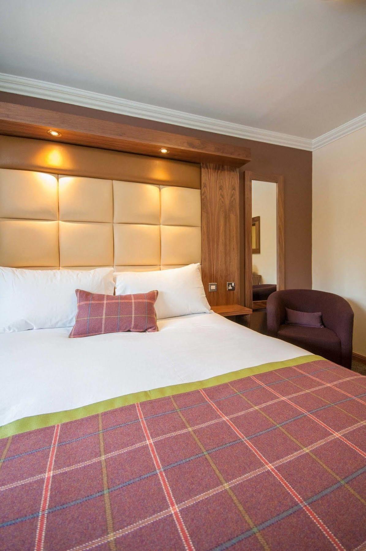 Dean Park Hotel كيركالدي المظهر الخارجي الصورة